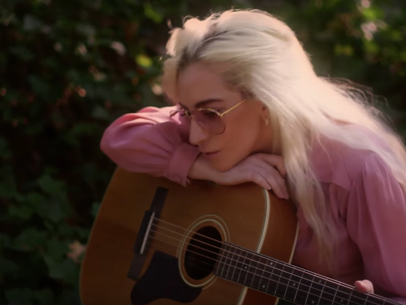  Lady Gaga lanza el vídeo de ‘Joanne’, en favor de la investigación del Lupus