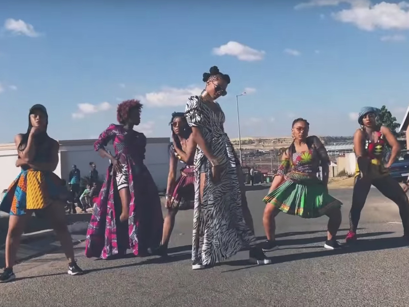 La Reina Del Pop lanza ‘Freak Me’, una propuesta más caribeña y veraniega