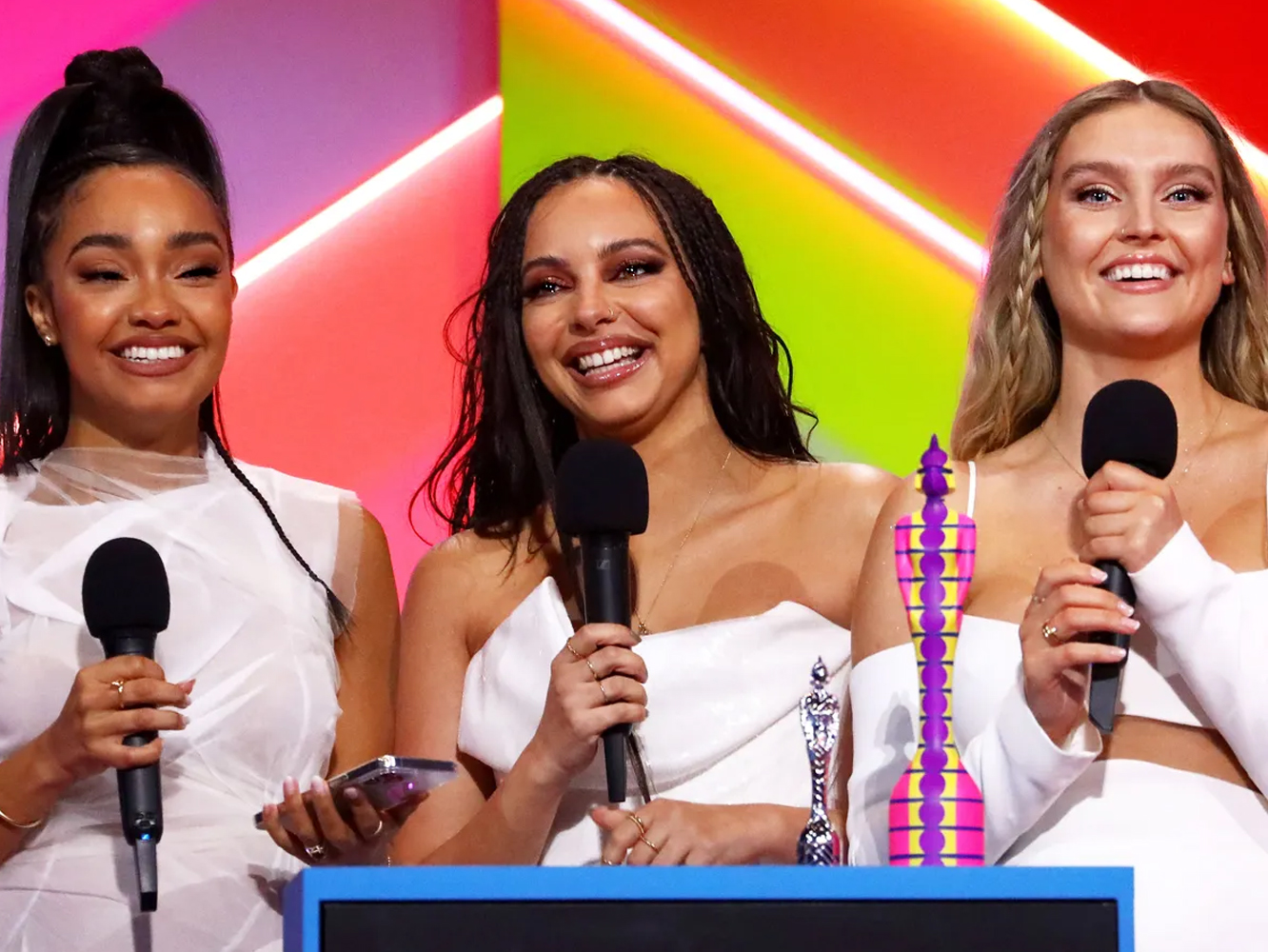  Premios Brit 2021 | Dua Lipa (2) repite triunfo y Little Mix hacen historia en una gala liderada por mujeres