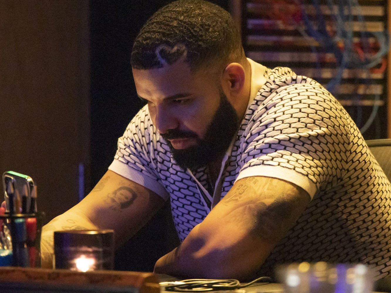  Drake revienta su propio récord y consigue los mejores datos históricos de Spotify en un primer día